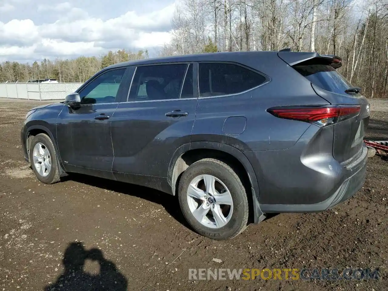 2 Photograph of a damaged car 5TDBBRCHXPS113809 TOYOTA HIGHLANDER 2023