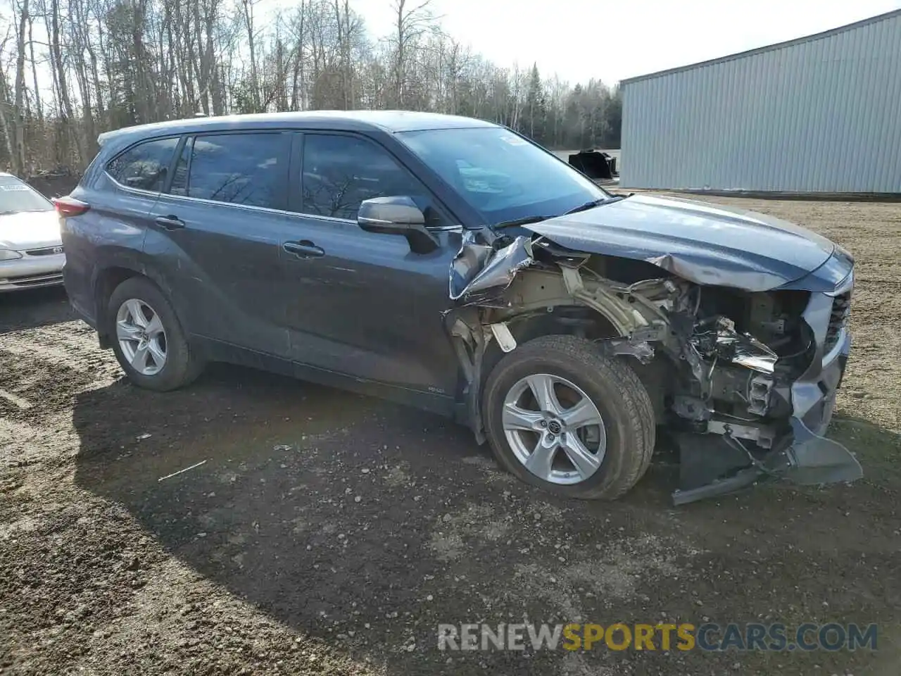 4 Photograph of a damaged car 5TDBBRCHXPS113809 TOYOTA HIGHLANDER 2023