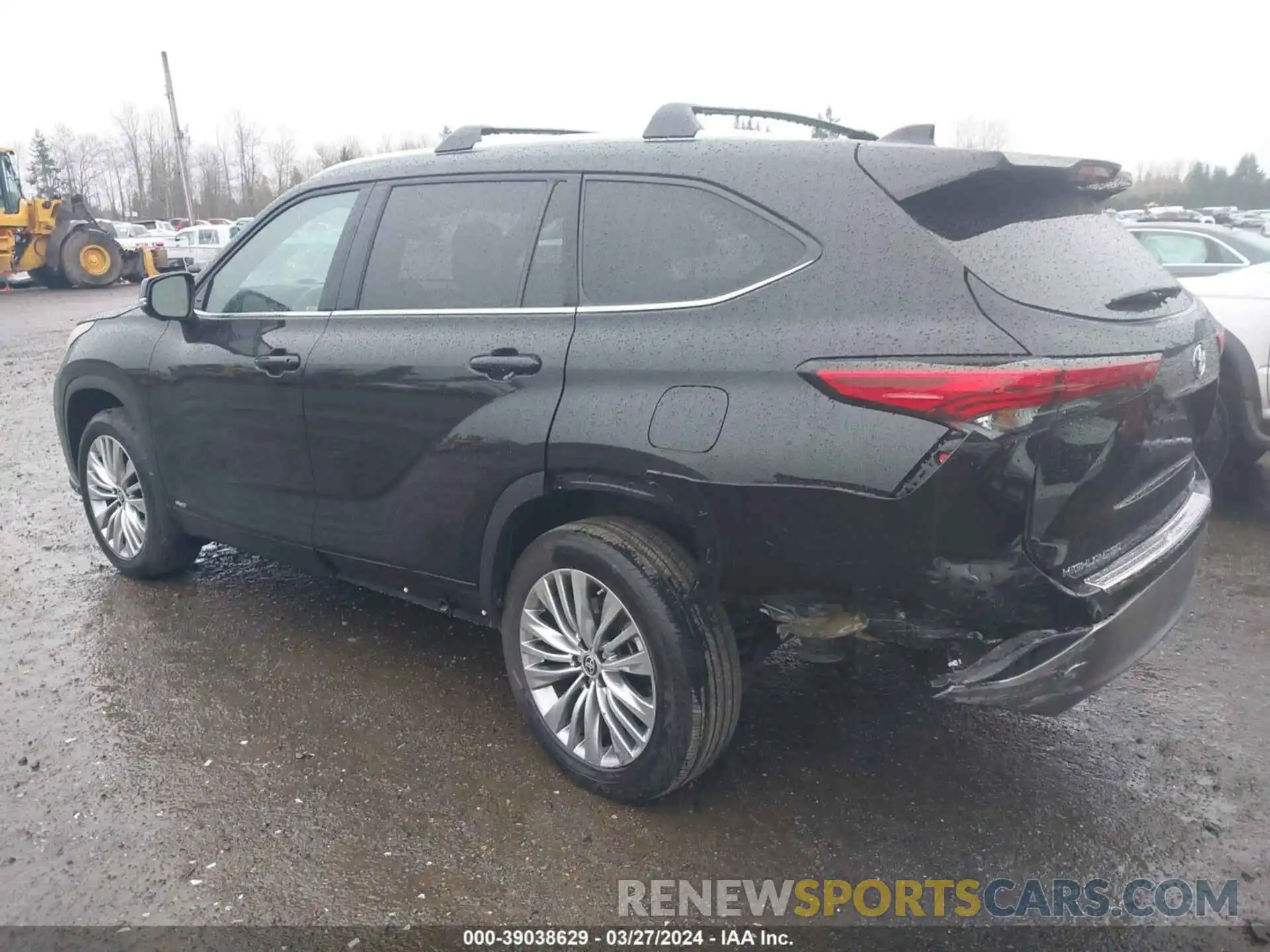 3 Photograph of a damaged car 5TDEBRCHXPS126007 TOYOTA HIGHLANDER 2023