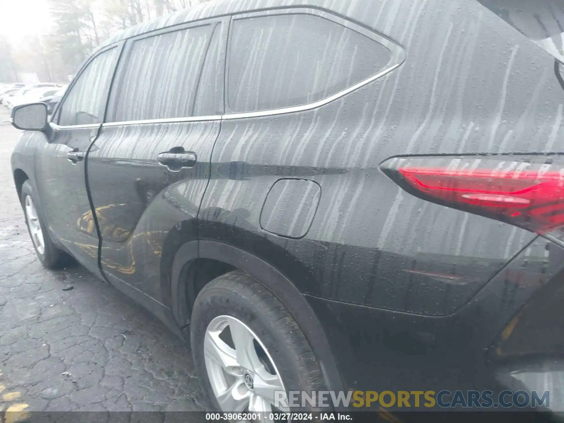 14 Photograph of a damaged car 5TDKDRAH2PS509553 TOYOTA HIGHLANDER 2023