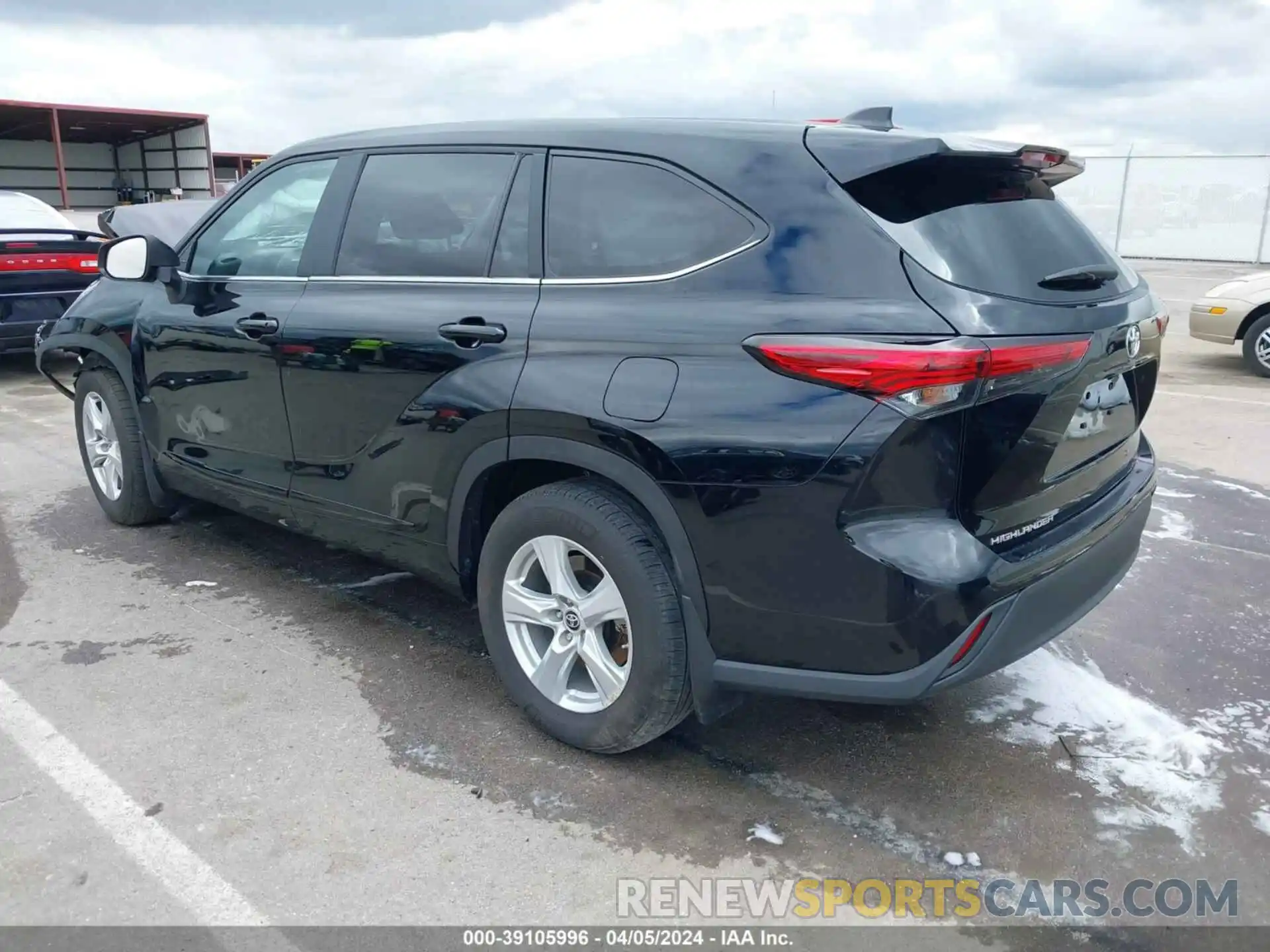 3 Photograph of a damaged car 5TDKDRAH5PS012433 TOYOTA HIGHLANDER 2023