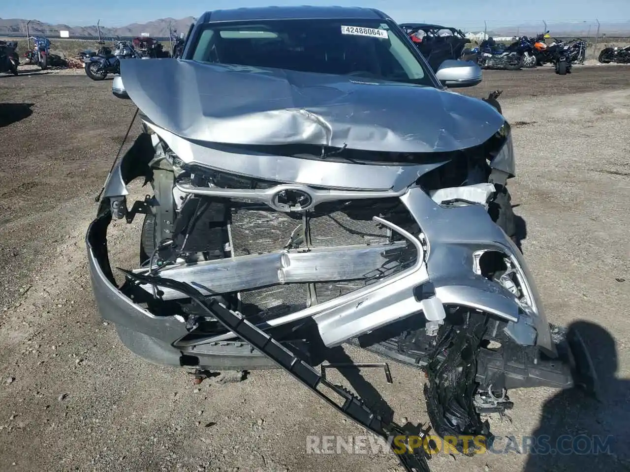 5 Photograph of a damaged car 5TDKDRAH5PS037137 TOYOTA HIGHLANDER 2023