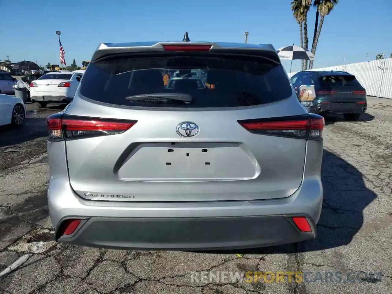 6 Photograph of a damaged car 5TDKDRAH5PS502046 TOYOTA HIGHLANDER 2023