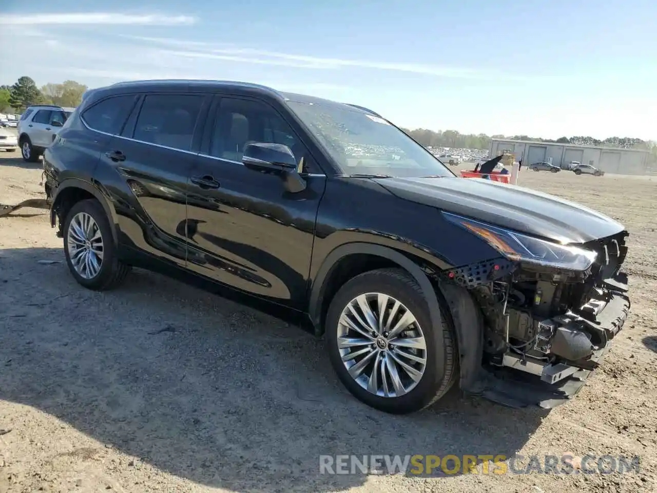 4 Photograph of a damaged car 5TDKDRAHXPS007194 TOYOTA HIGHLANDER 2023