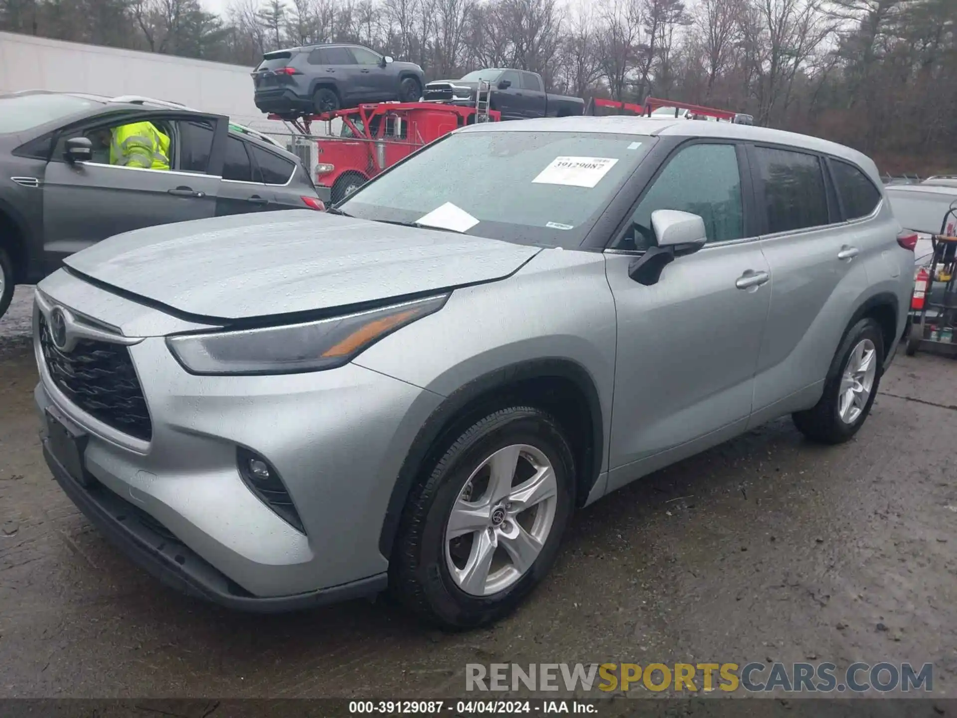 2 Photograph of a damaged car 5TDKDRAHXPS046173 TOYOTA HIGHLANDER 2023