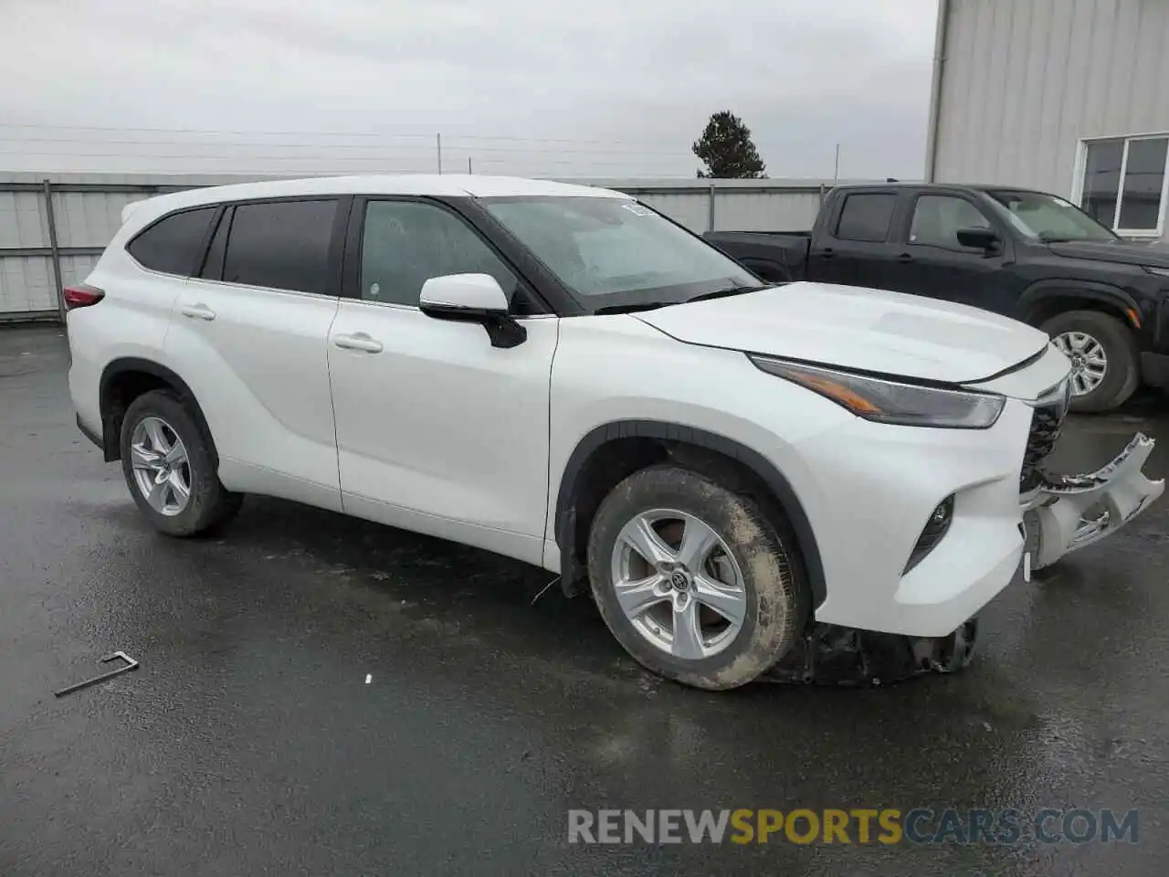 4 Photograph of a damaged car 5TDKDRBH0PS000379 TOYOTA HIGHLANDER 2023