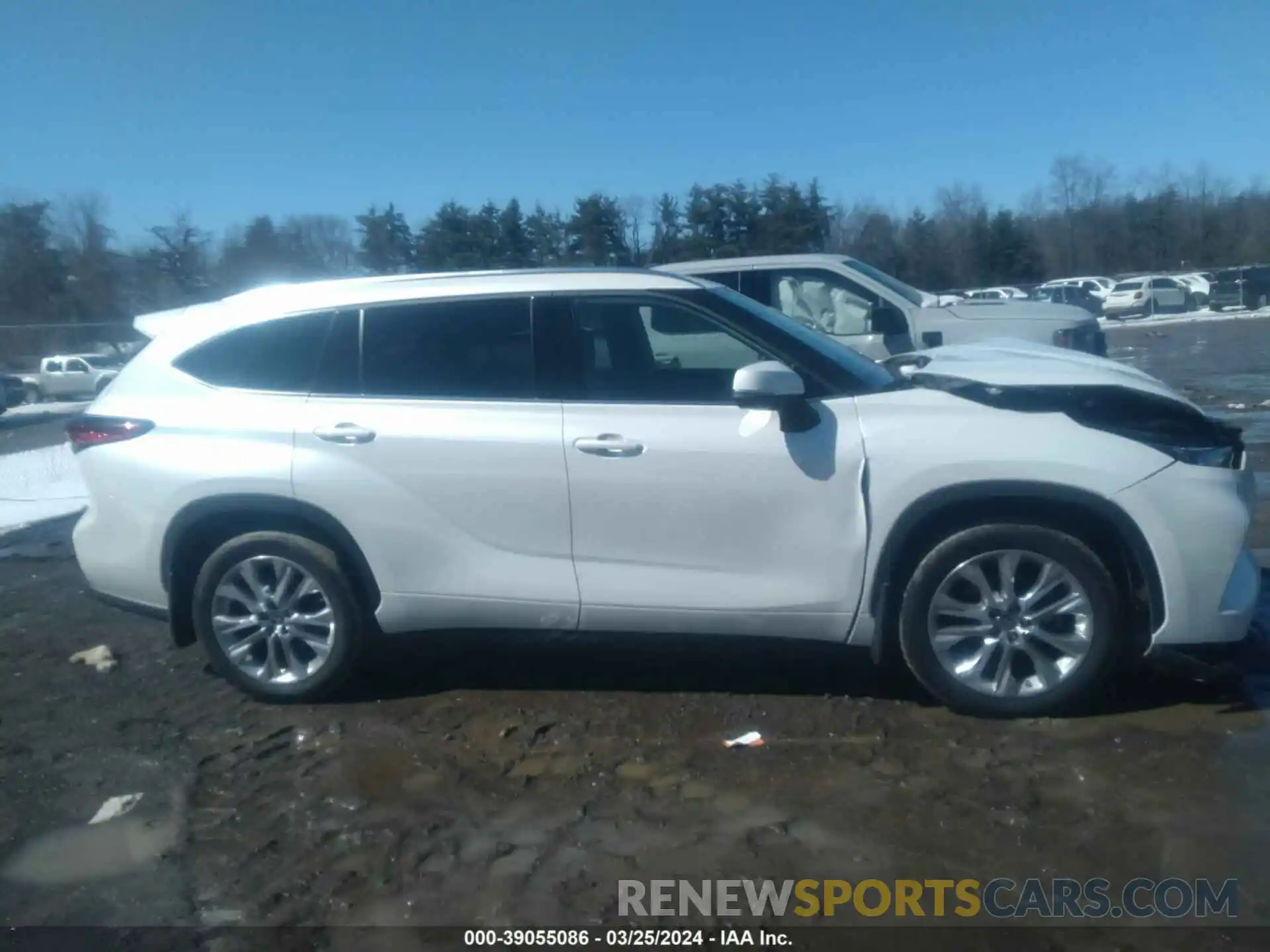 13 Photograph of a damaged car 5TDKDRBH2PS018298 TOYOTA HIGHLANDER 2023