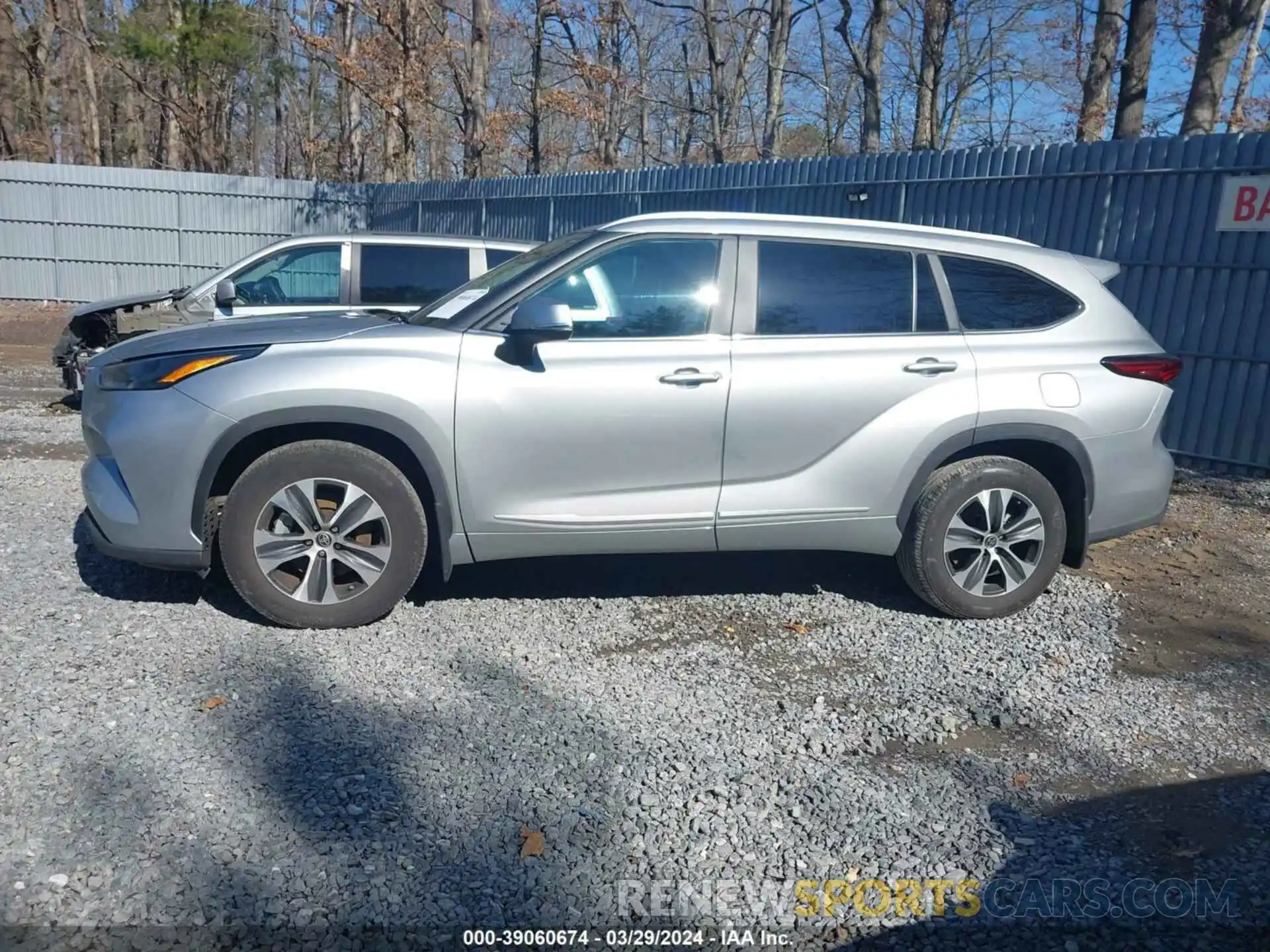 14 Photograph of a damaged car 5TDKDRBH3PS019735 TOYOTA HIGHLANDER 2023