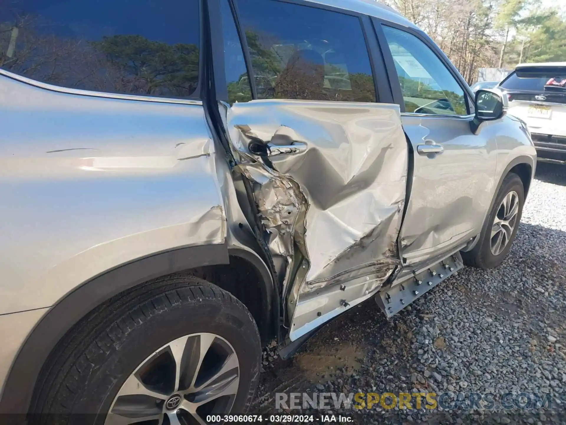 6 Photograph of a damaged car 5TDKDRBH3PS019735 TOYOTA HIGHLANDER 2023