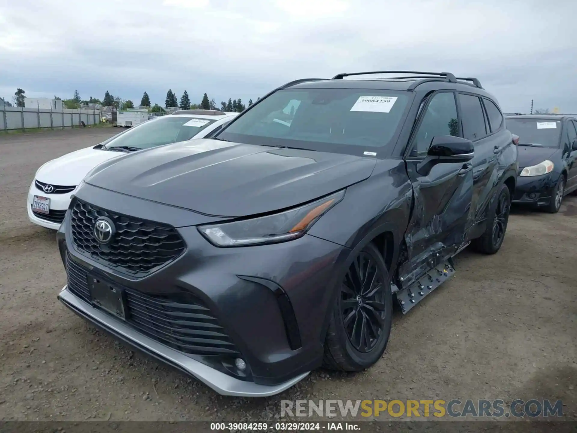 2 Photograph of a damaged car 5TDKDRBH4PS012924 TOYOTA HIGHLANDER 2023