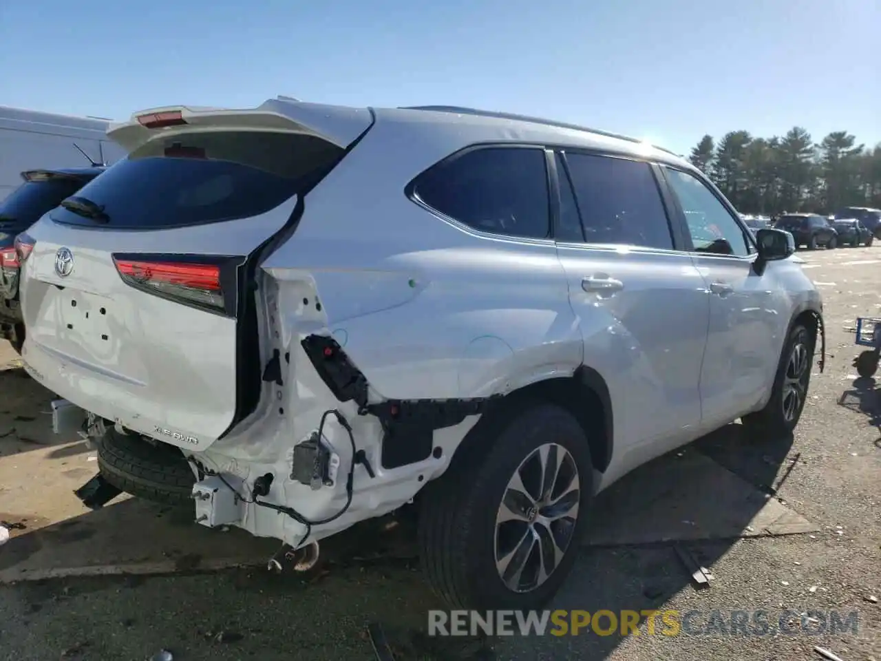 3 Photograph of a damaged car 5TDKDRBH6PS043804 TOYOTA HIGHLANDER 2023