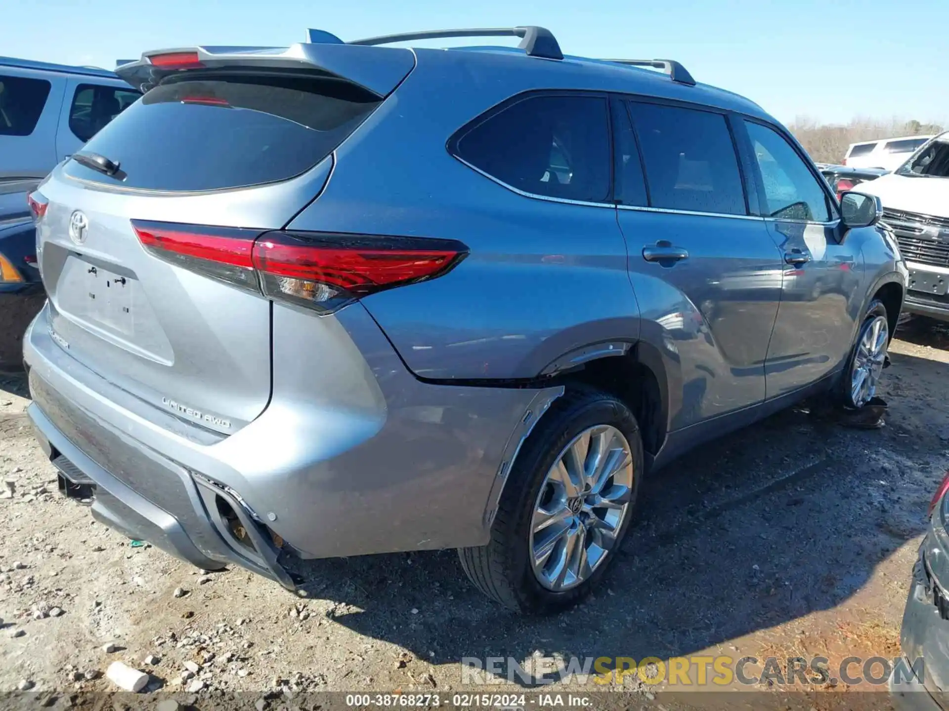 4 Photograph of a damaged car 5TDKDRBH8PS004177 TOYOTA HIGHLANDER 2023