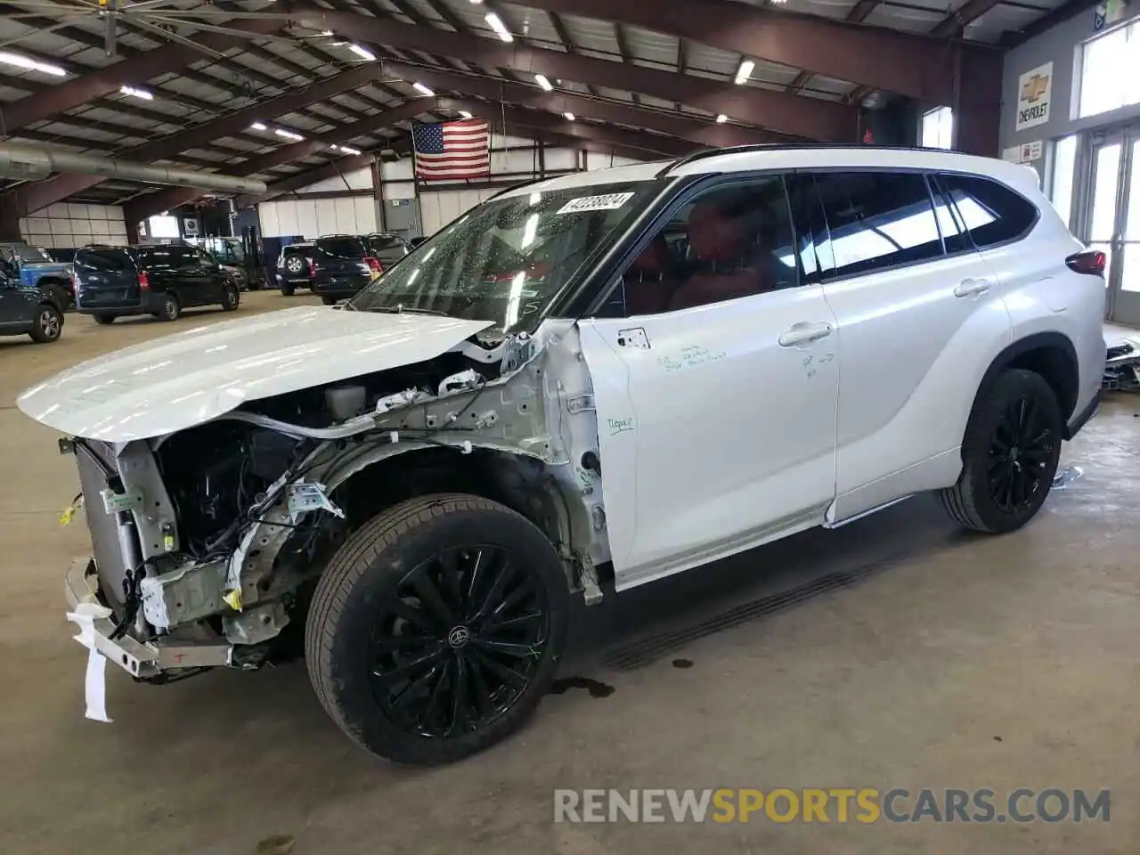 1 Photograph of a damaged car 5TDKDRBHXPS021918 TOYOTA HIGHLANDER 2023