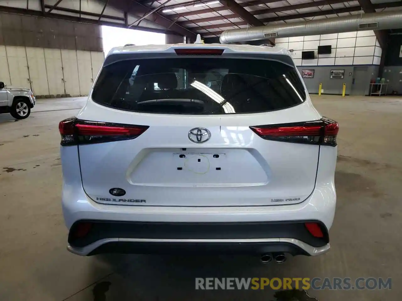 6 Photograph of a damaged car 5TDKDRBHXPS021918 TOYOTA HIGHLANDER 2023