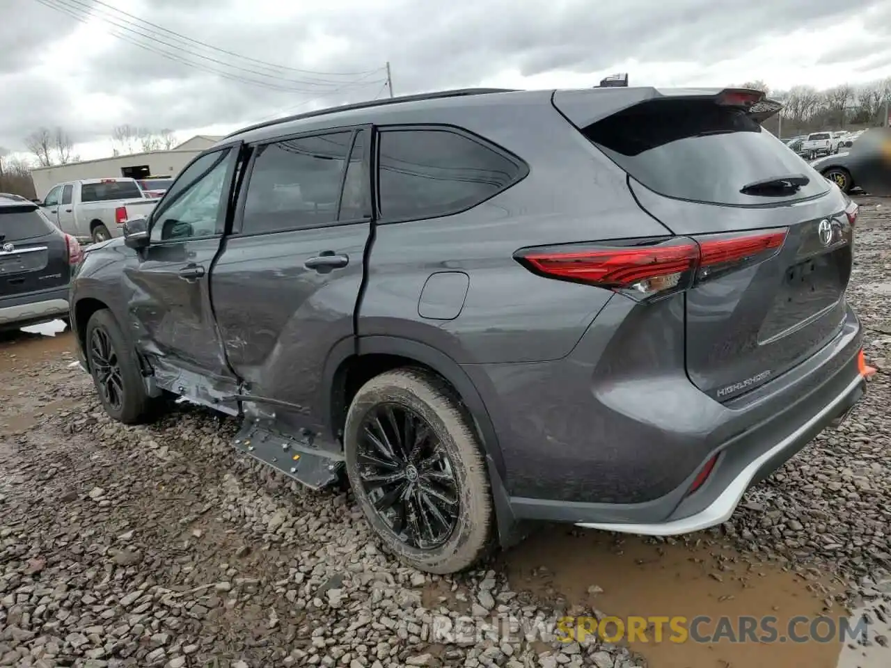 2 Photograph of a damaged car 5TDKDRBHXPS523909 TOYOTA HIGHLANDER 2023