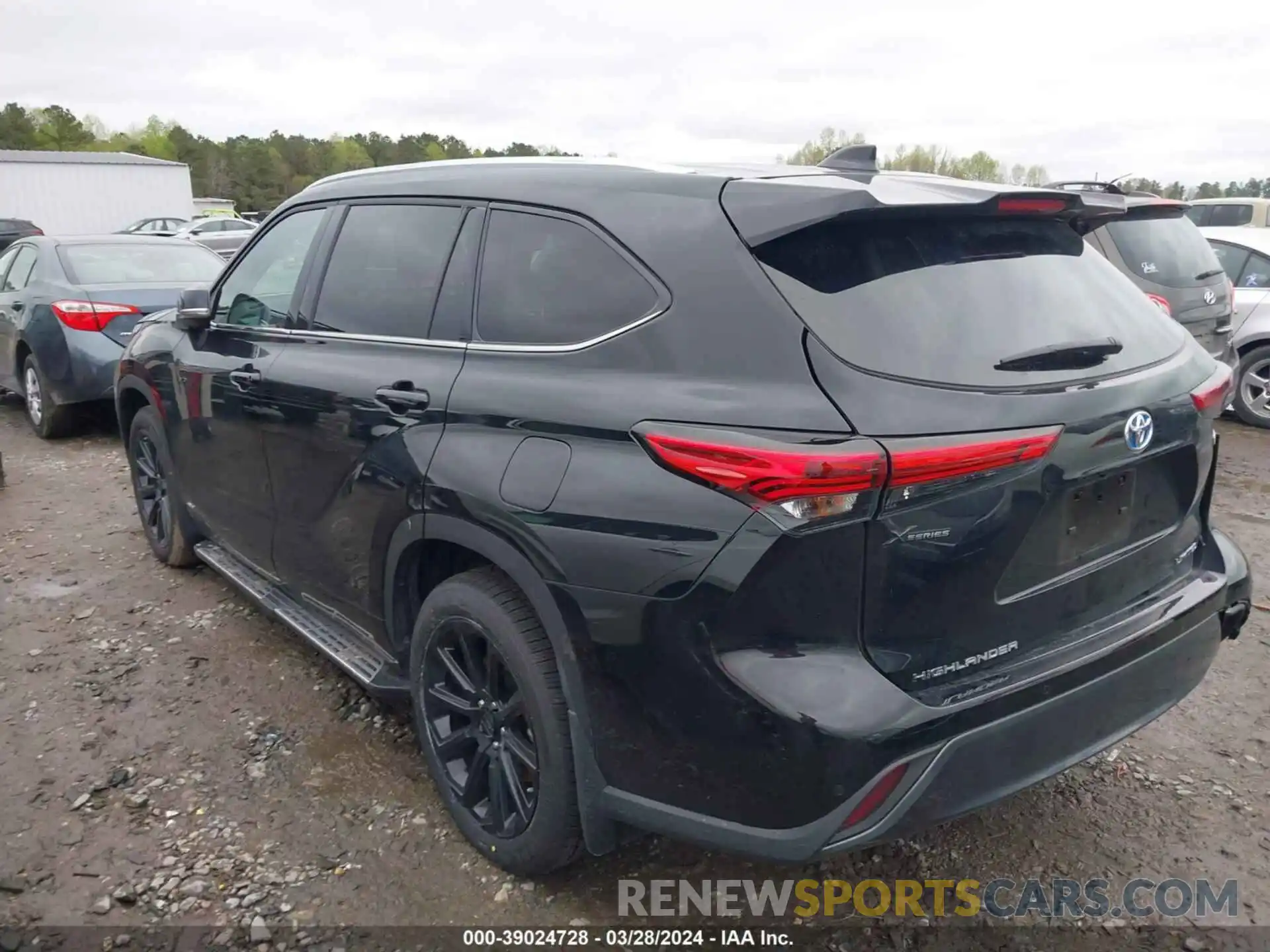 3 Photograph of a damaged car 5TDXBRCH1PS580154 TOYOTA HIGHLANDER 2023