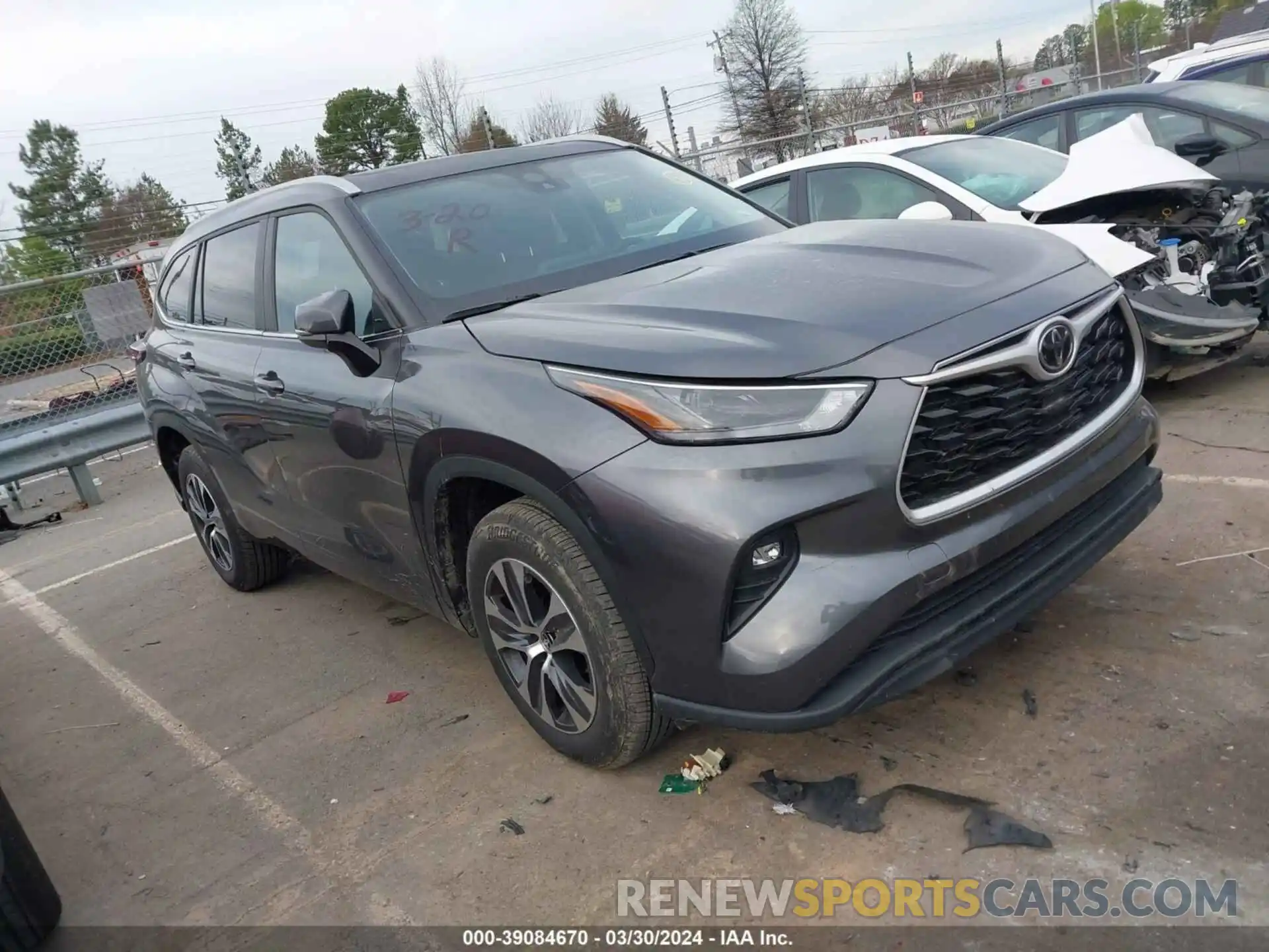 1 Photograph of a damaged car 5TDKDRAH0RS530999 TOYOTA HIGHLANDER 2024