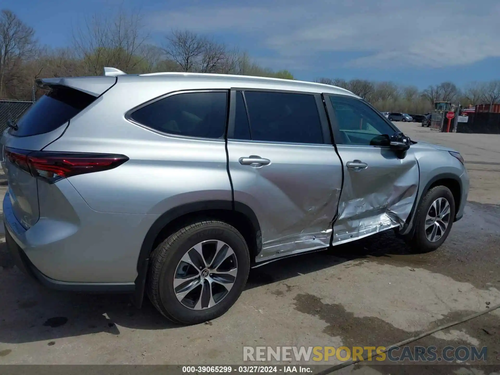 6 Фотография поврежденного автомобиля 5TDKDRBH6RS530374 TOYOTA HIGHLANDER 2024