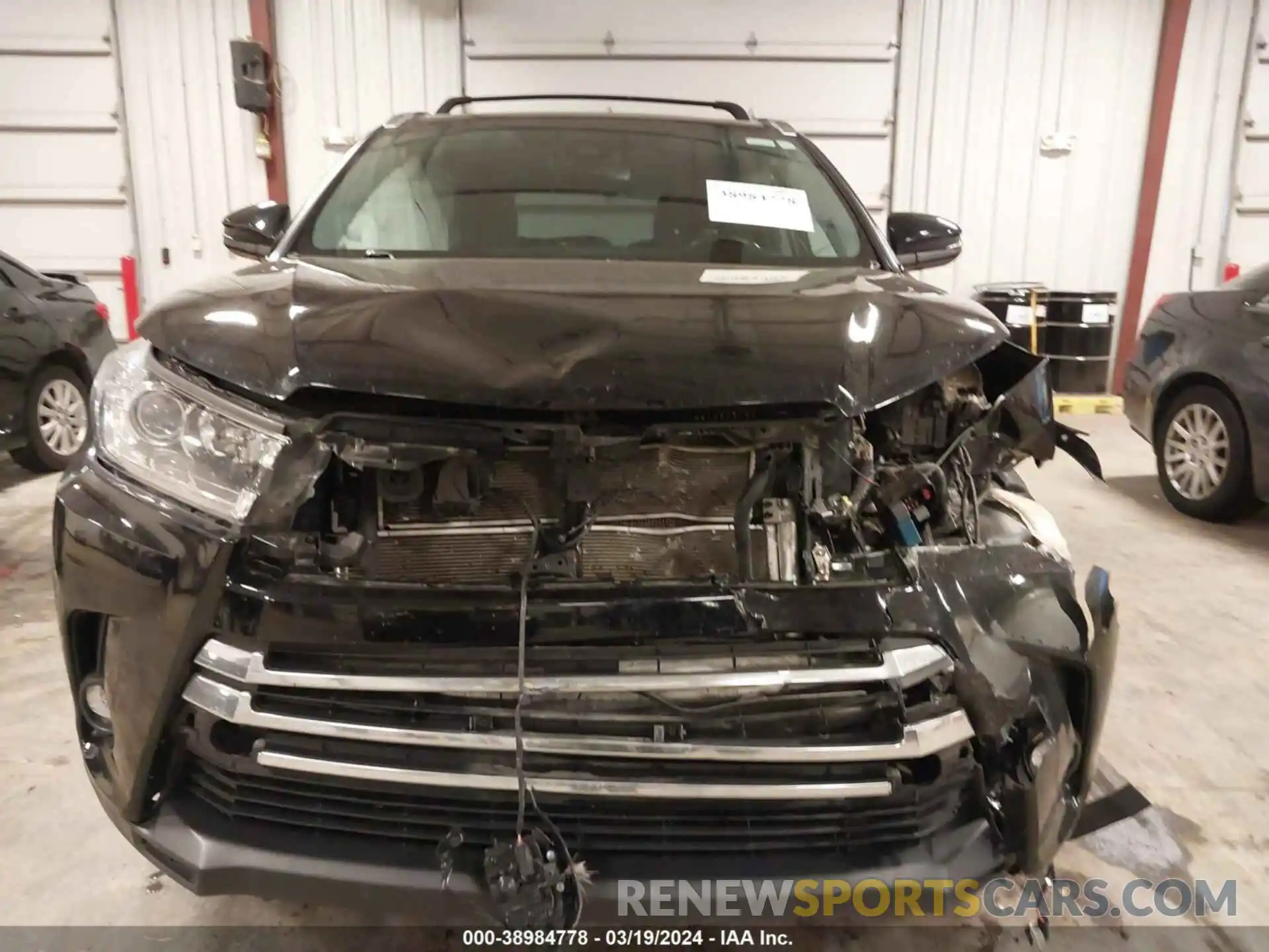 13 Photograph of a damaged car 5TDDGRFH5KS068129 TOYOTA HIGHLANDER HYBRID 2019