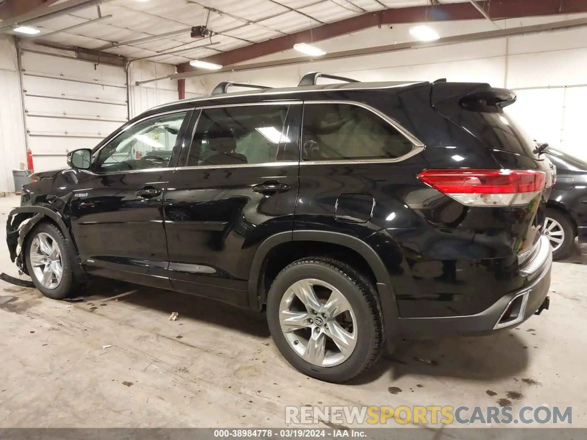 15 Photograph of a damaged car 5TDDGRFH5KS068129 TOYOTA HIGHLANDER HYBRID 2019