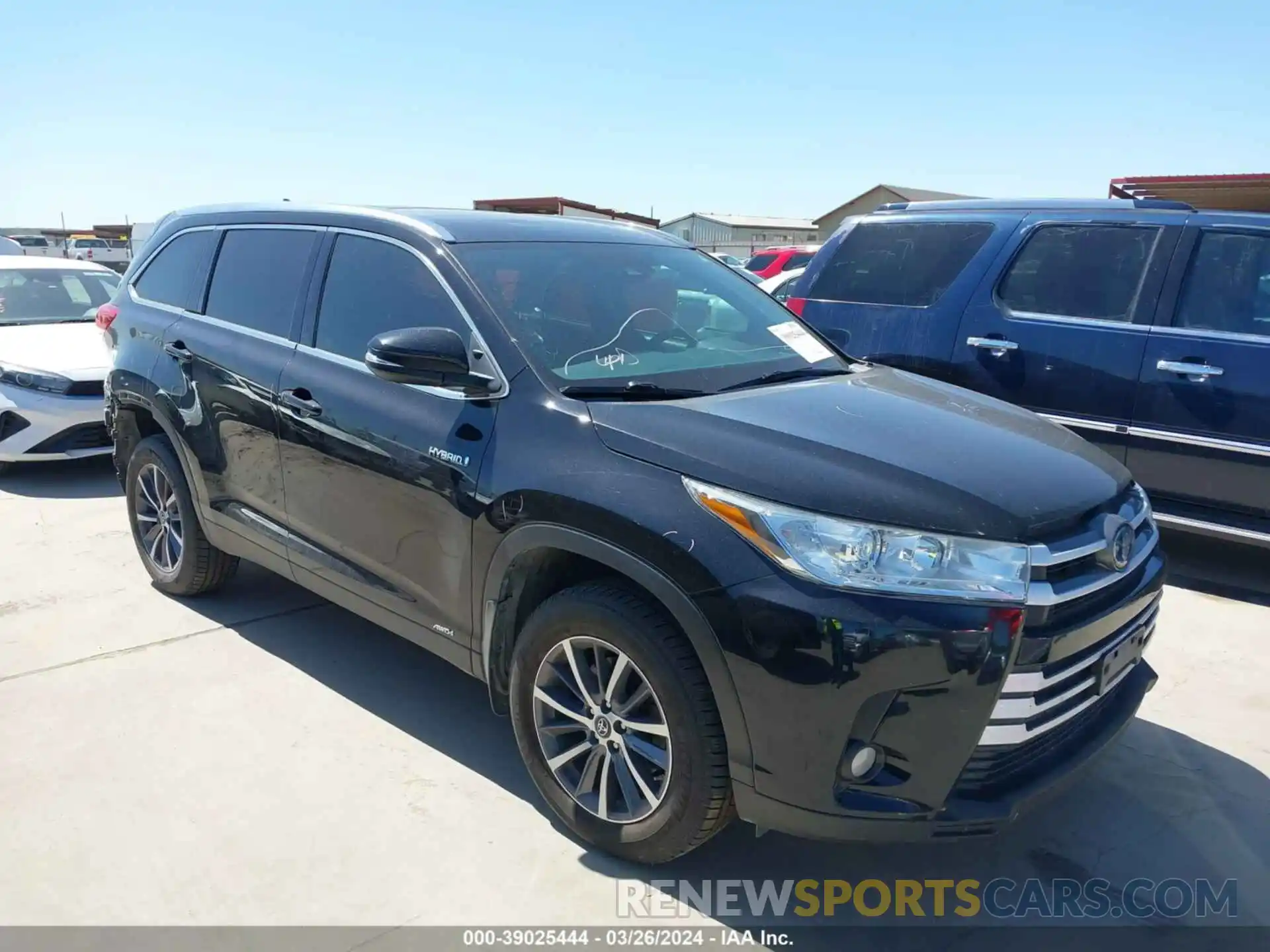 1 Photograph of a damaged car 5TDJGRFH0KS077968 TOYOTA HIGHLANDER HYBRID 2019