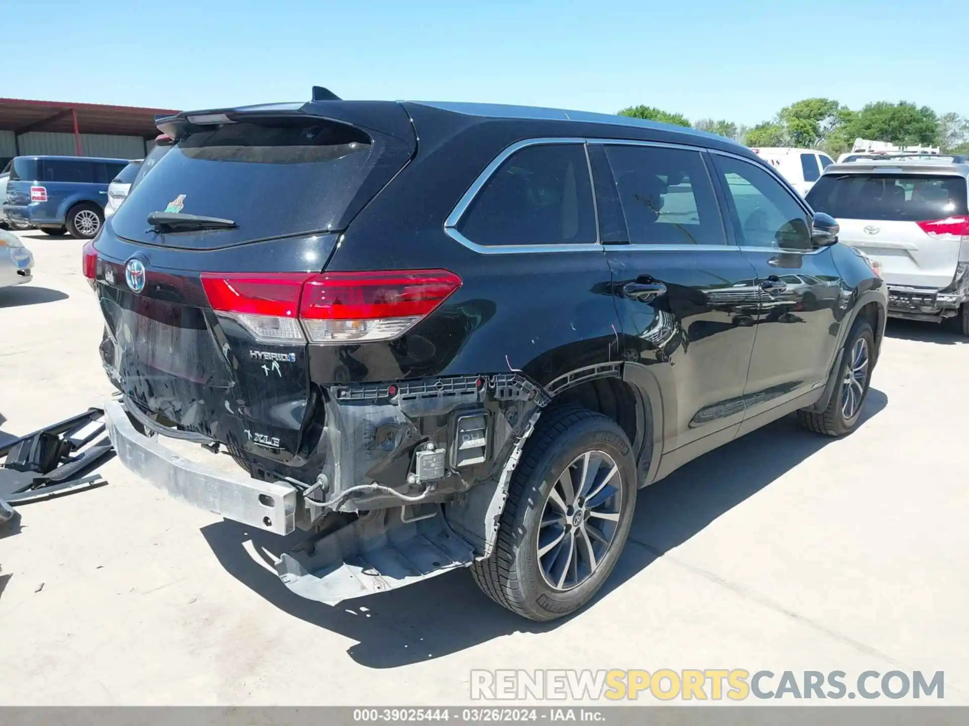 4 Фотография поврежденного автомобиля 5TDJGRFH0KS077968 TOYOTA HIGHLANDER HYBRID 2019