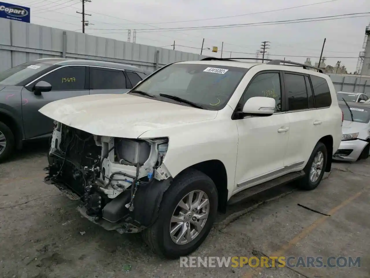 2 Photograph of a damaged car JTMCY7AJ2K4076322 TOYOTA LAND CRUIS 2019