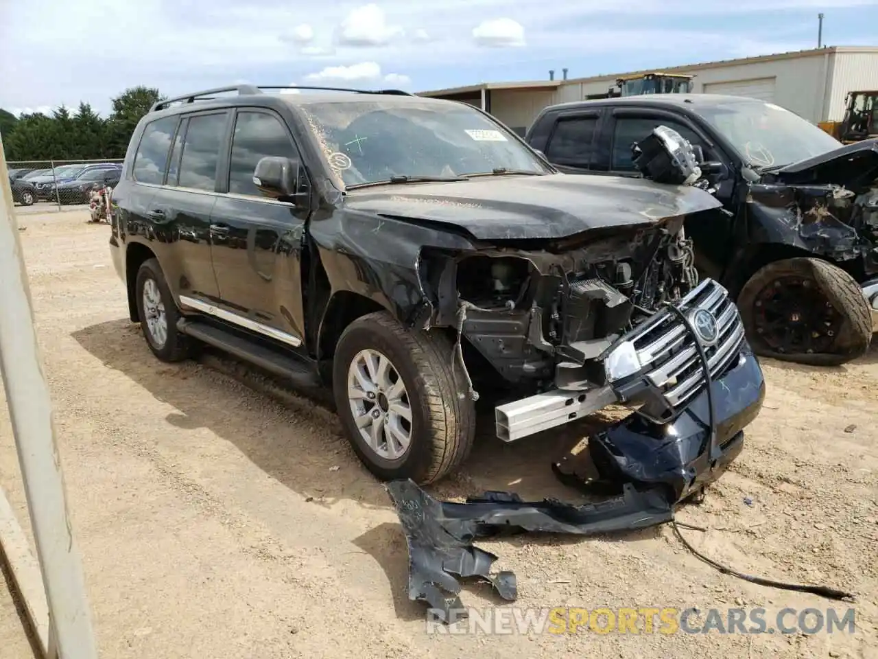 1 Photograph of a damaged car JTMCY7AJXK4080926 TOYOTA LAND CRUIS 2019