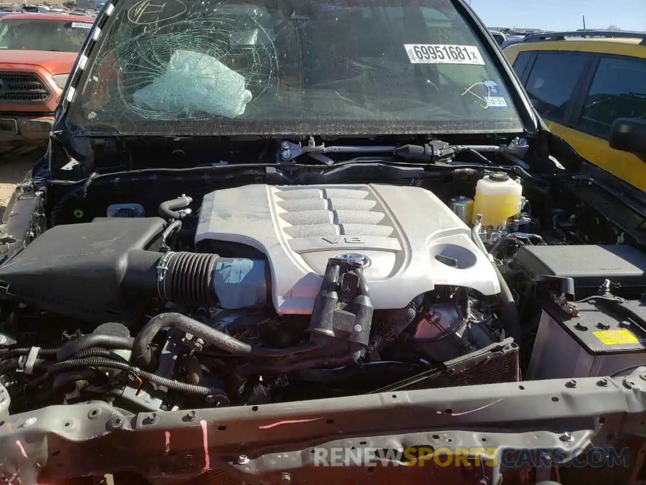 7 Photograph of a damaged car JTMCY7AJ0L4089393 TOYOTA LAND CRUIS 2020