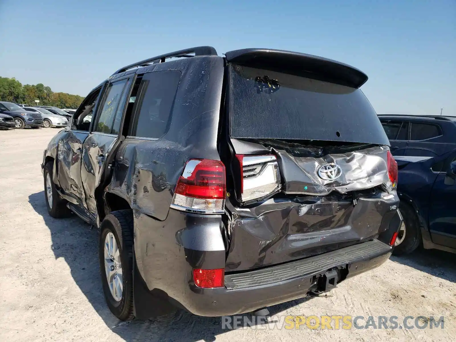 3 Photograph of a damaged car JTMCY7AJXM4102099 TOYOTA LAND CRUIS 2021