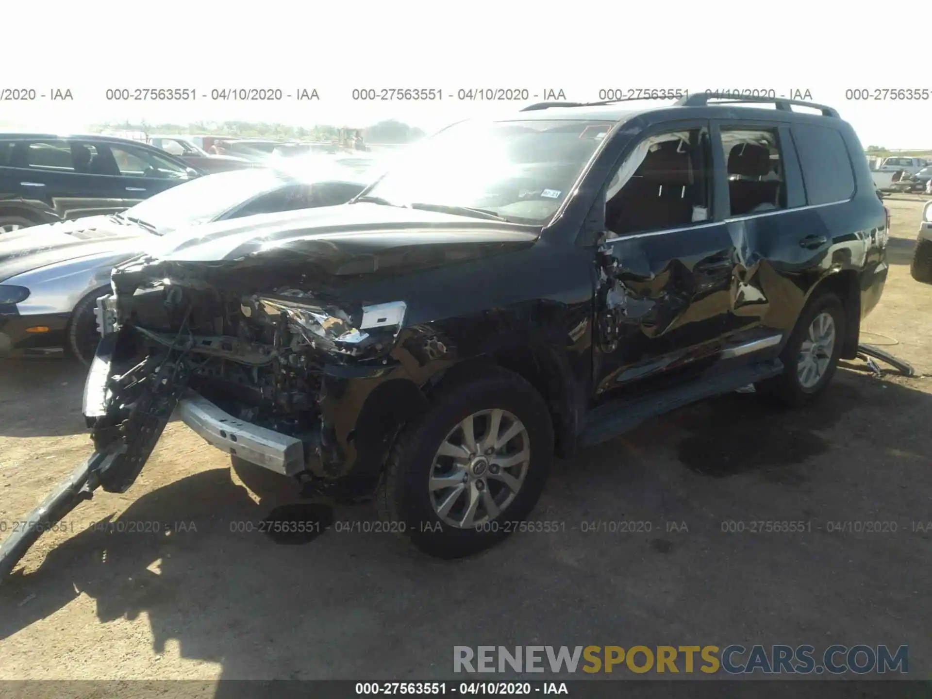 2 Photograph of a damaged car JTMCY7AJ0K4076061 TOYOTA LAND CRUISER 2019