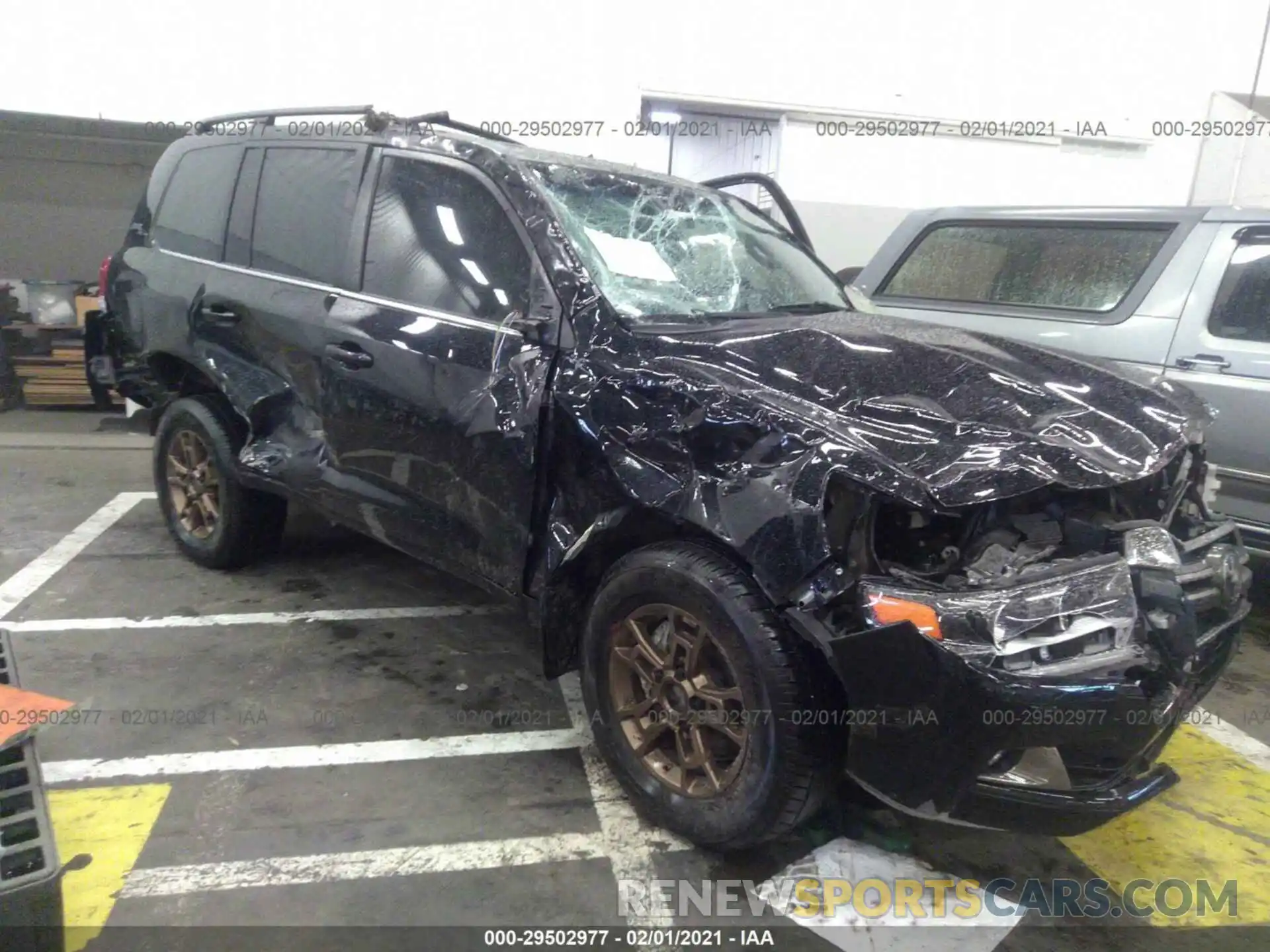 1 Photograph of a damaged car JTMCY7AJ8L4088380 TOYOTA LAND CRUISER 2020