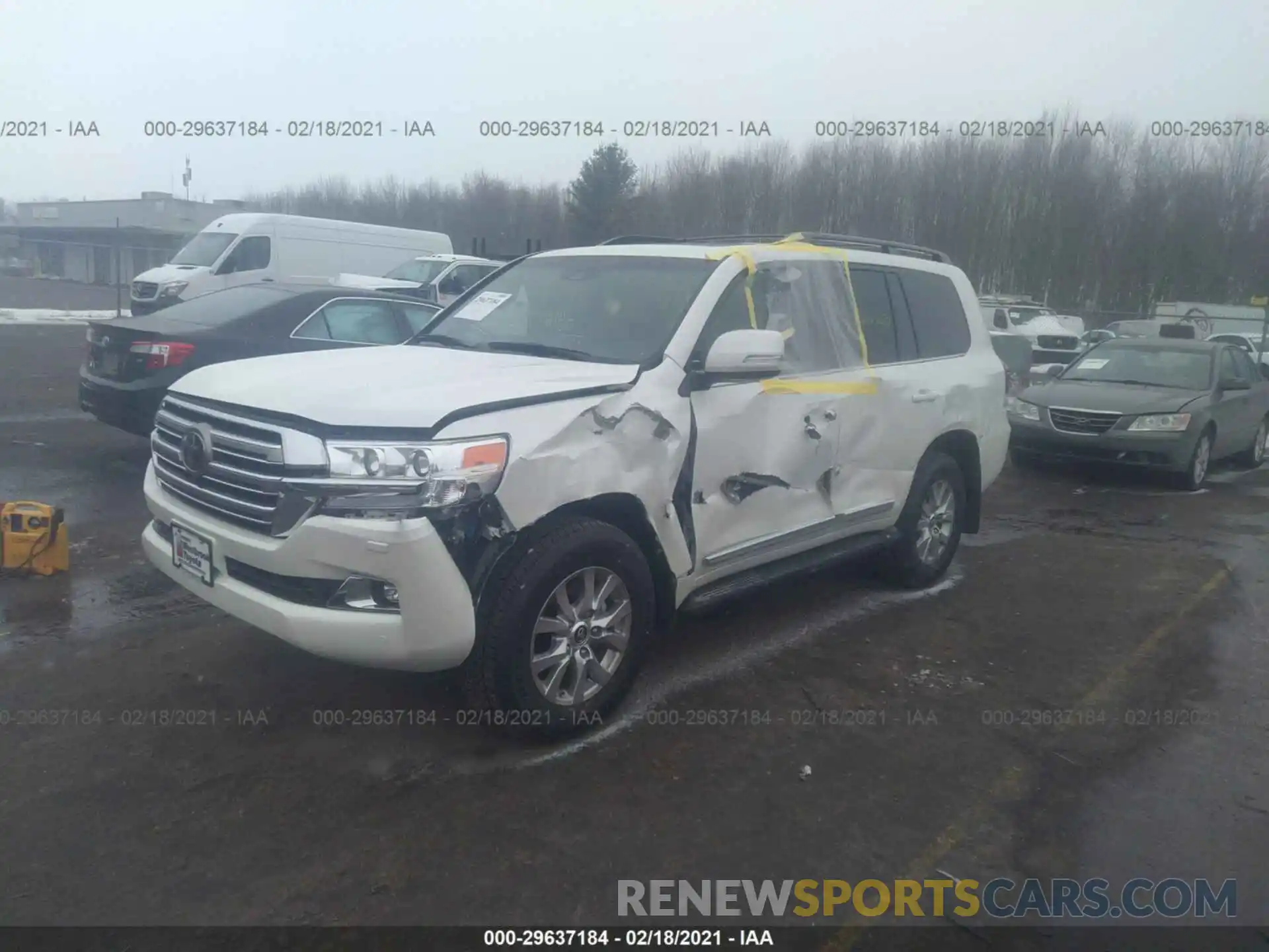 2 Photograph of a damaged car JTMCY7AJ9M4099857 TOYOTA LAND CRUISER 2021