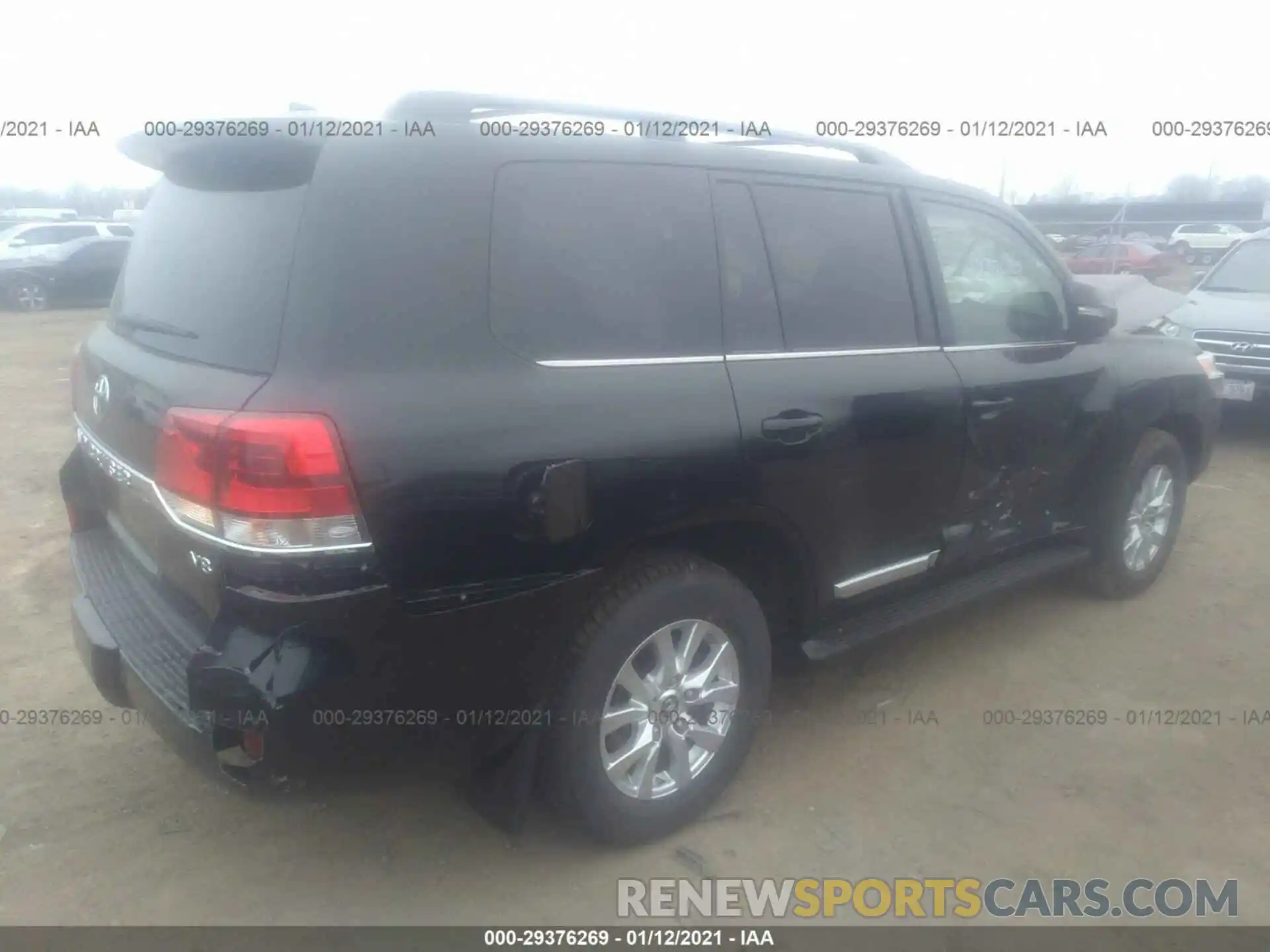 4 Photograph of a damaged car JTMCY7AJXM4096529 TOYOTA LAND CRUISER VXR/HERITAGE 2021