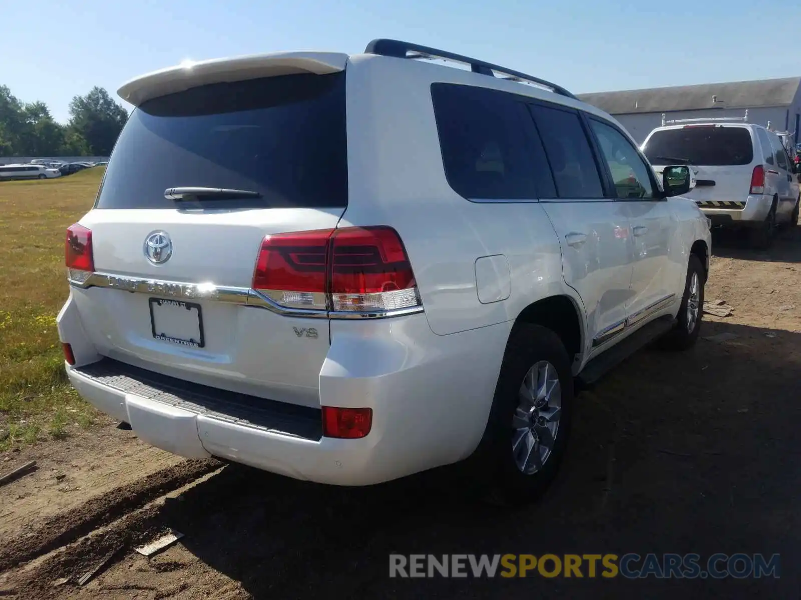 4 Photograph of a damaged car JTMCY7AJ4K4077147 TOYOTA LANDCRUISR 2019