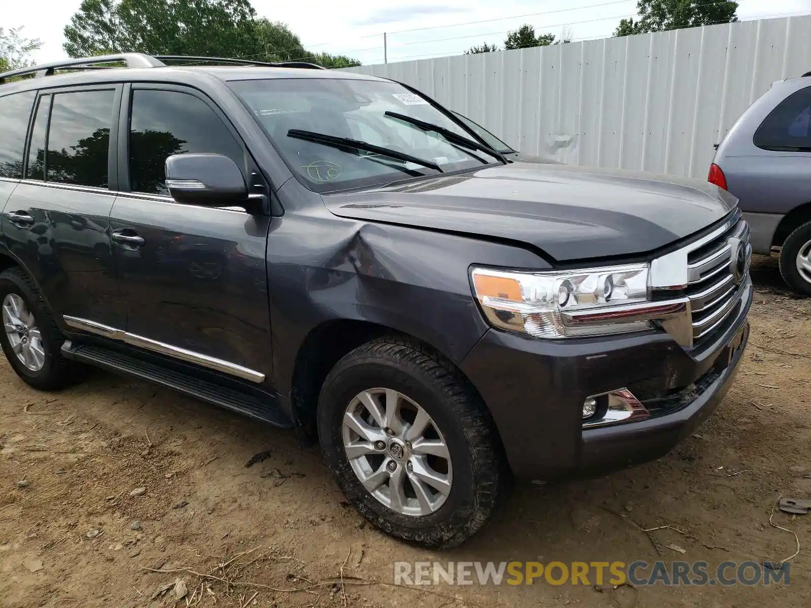 9 Photograph of a damaged car JTMCY7AJ7K4083802 TOYOTA LANDCRUISR 2019