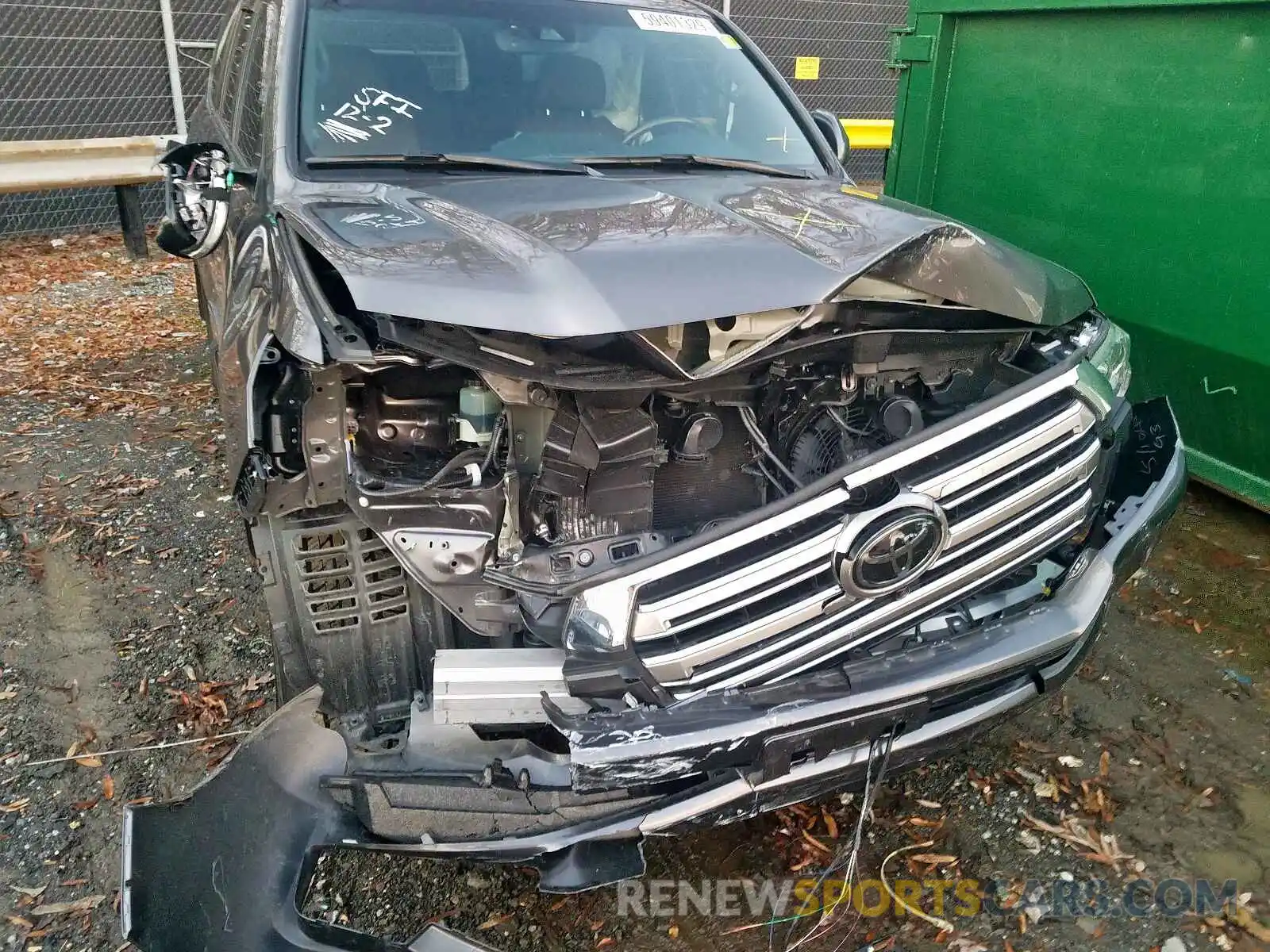 9 Photograph of a damaged car JTMCY7AJ8K4084148 TOYOTA LANDCRUISR 2019