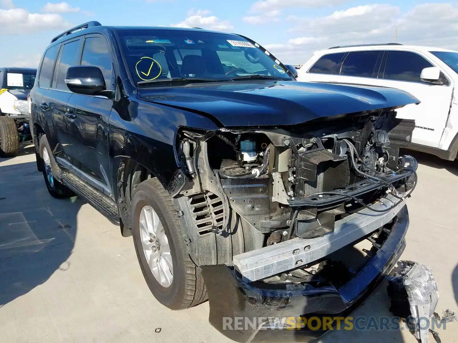 1 Photograph of a damaged car JTMCY7AJ1L4087863 TOYOTA LANDCRUISR 2020