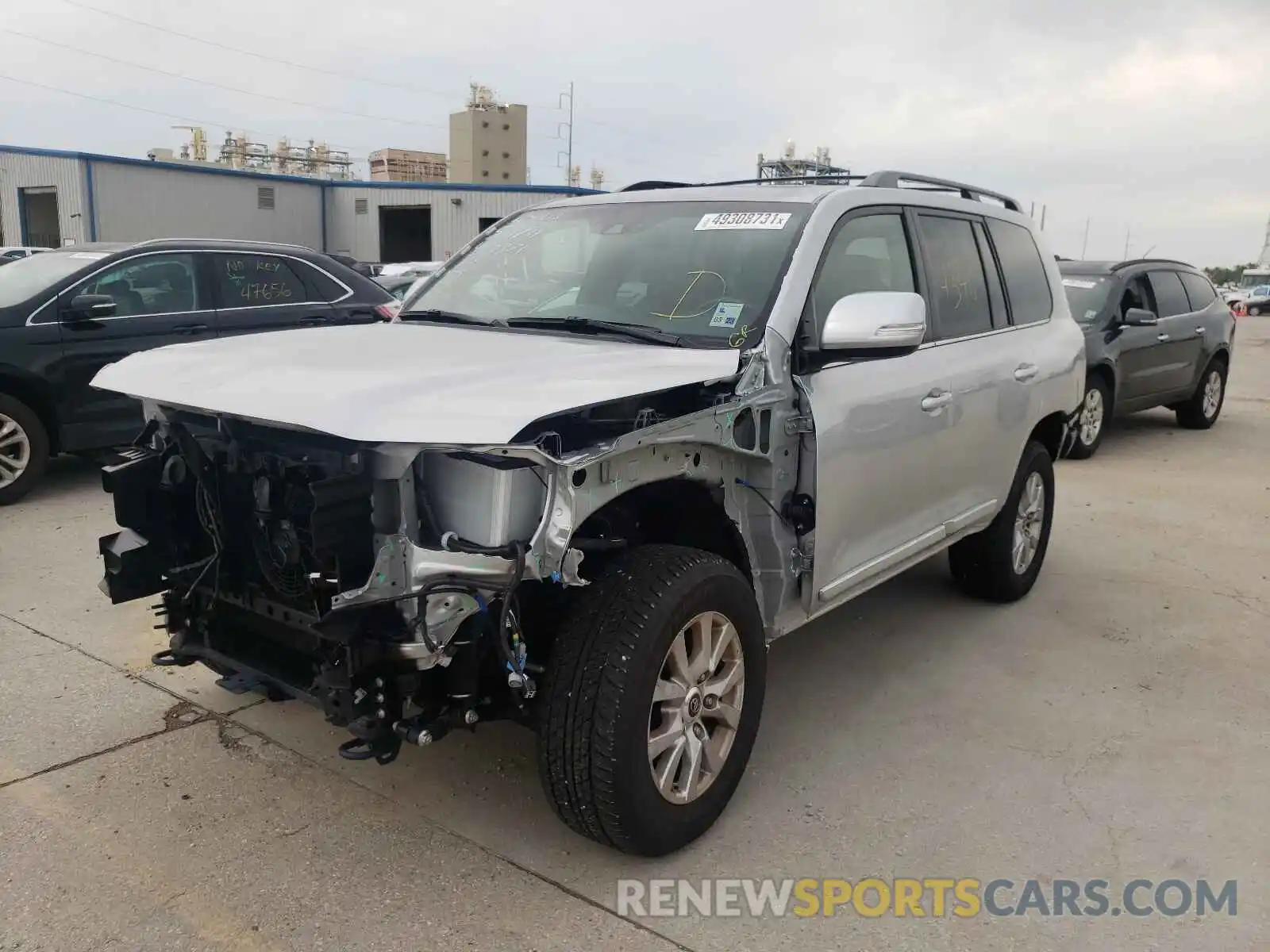 2 Photograph of a damaged car JTMCY7AJXM4104371 TOYOTA LANDCRUISR 2021