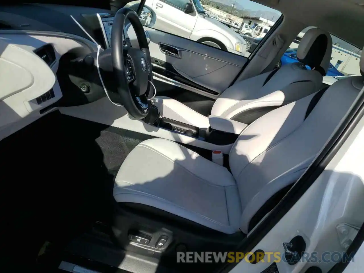 7 Photograph of a damaged car JTDBVRBD0KA007137 TOYOTA MIRAI 2019