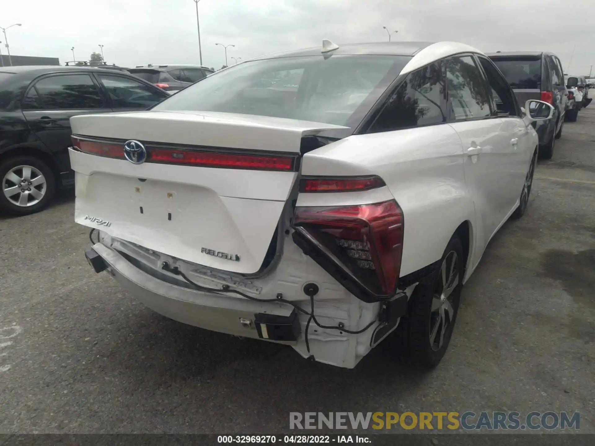 4 Photograph of a damaged car JTDBVRBD2KA005812 TOYOTA MIRAI 2019