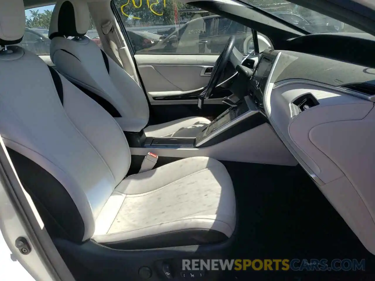 5 Photograph of a damaged car JTDBVRBD4KA007092 TOYOTA MIRAI 2019