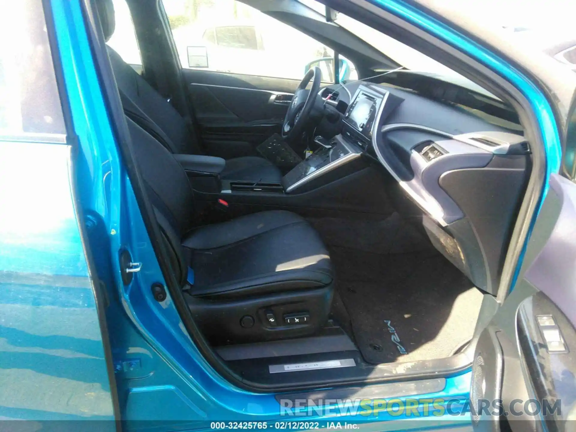 5 Photograph of a damaged car JTDBVRBD7KA005773 TOYOTA MIRAI 2019