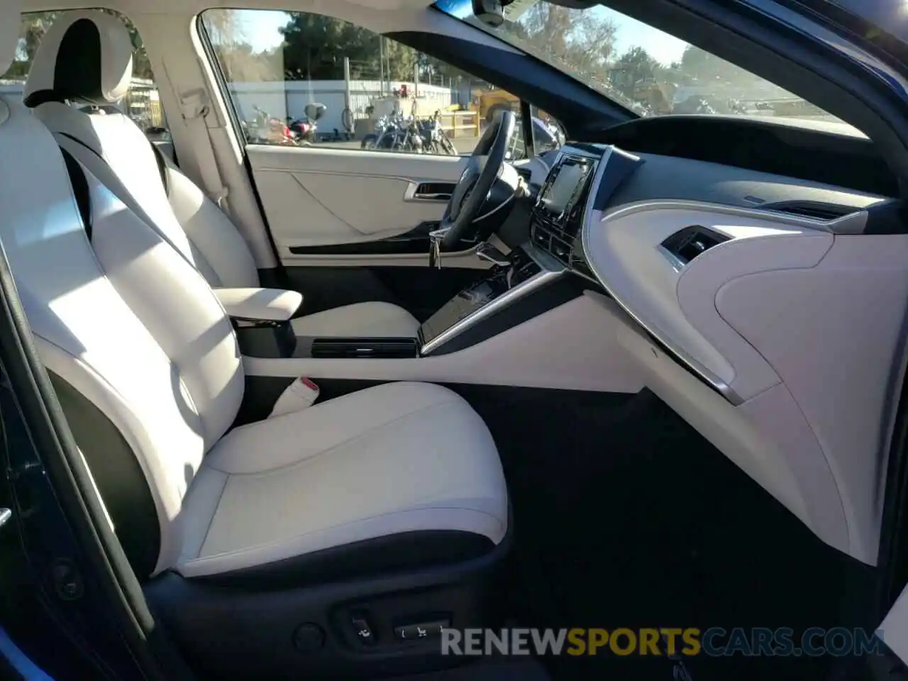 5 Photograph of a damaged car JTDBVRBD8KA007239 TOYOTA MIRAI 2019