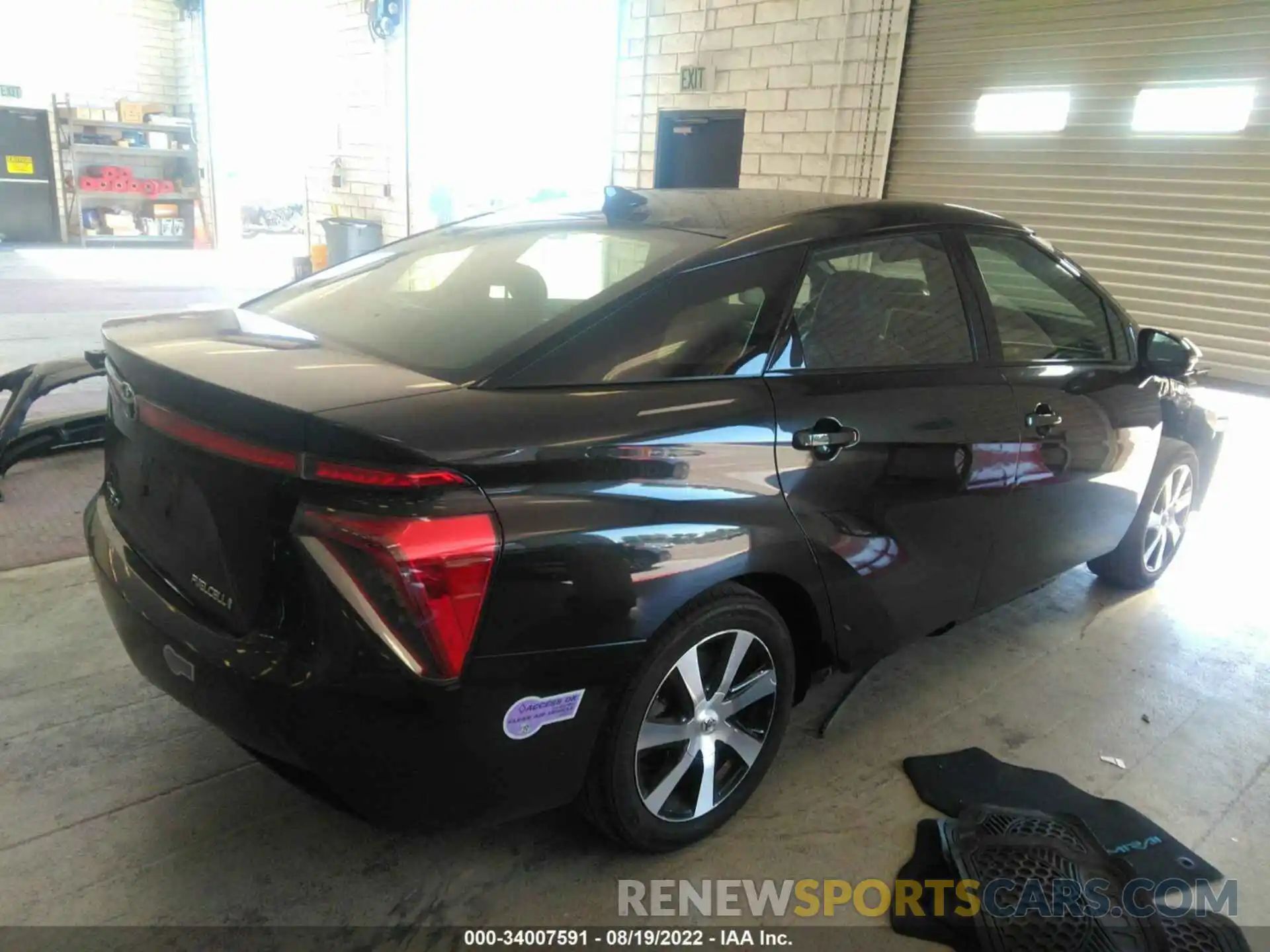 4 Photograph of a damaged car JTDBVRBD9KA005676 TOYOTA MIRAI 2019