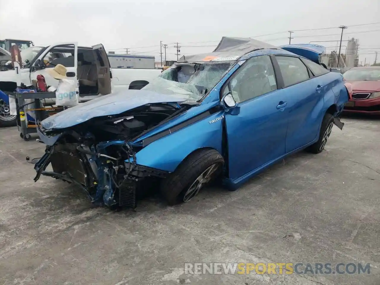 2 Photograph of a damaged car JTDBVRBD4LA008230 TOYOTA MIRAI 2020