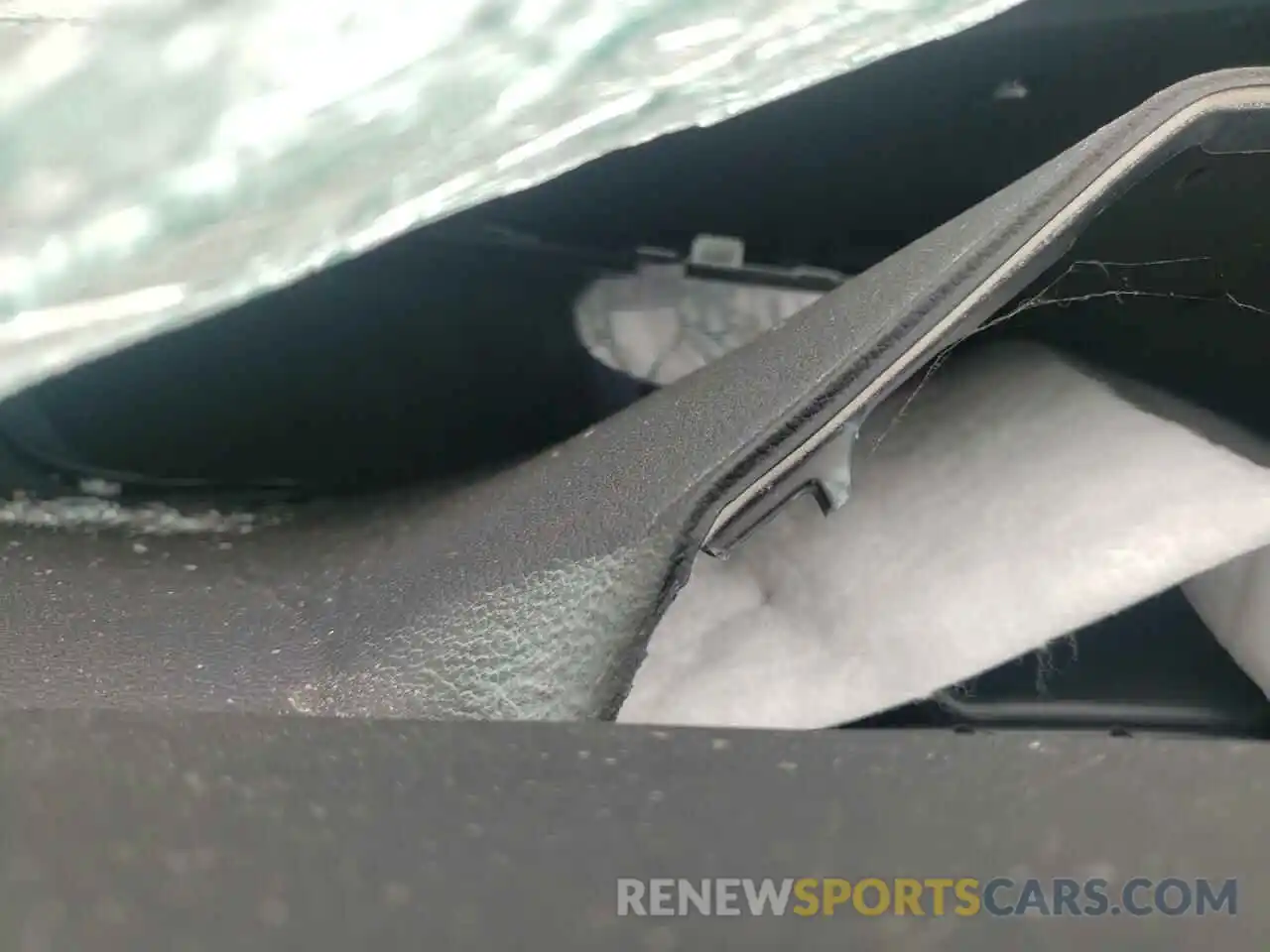 8 Photograph of a damaged car JTDBVRBD4LA008230 TOYOTA MIRAI 2020