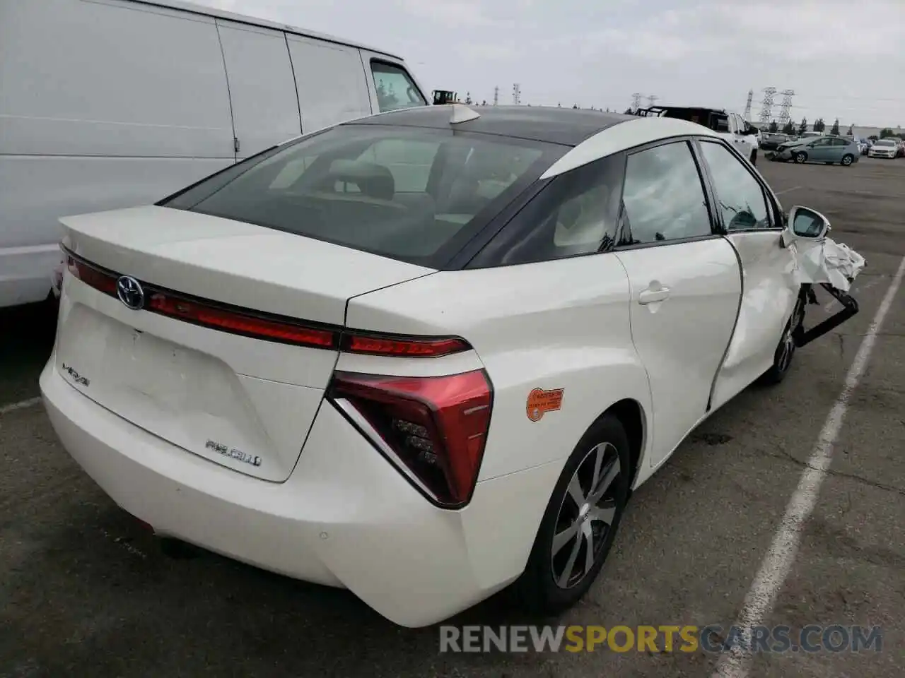 4 Photograph of a damaged car JTDBVRBD6LA007922 TOYOTA MIRAI 2020