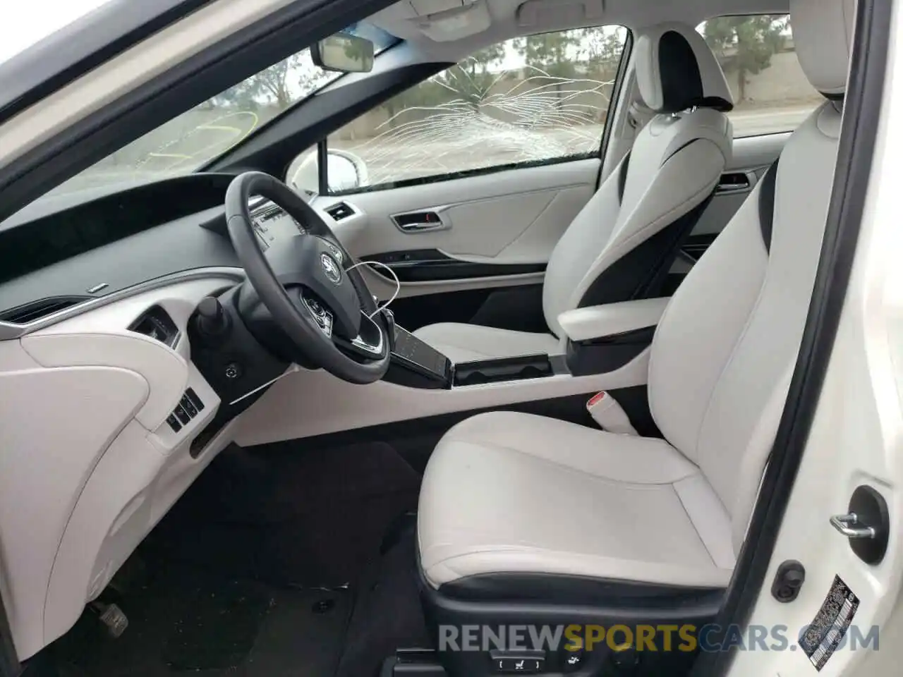 5 Photograph of a damaged car JTDBVRBD6LA007922 TOYOTA MIRAI 2020