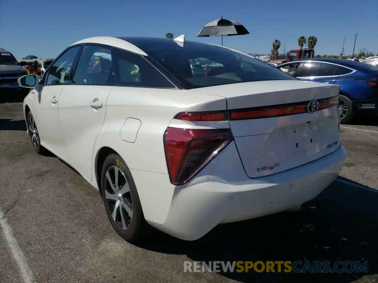 3 Photograph of a damaged car JTDBVRBD6LA007953 TOYOTA MIRAI 2020